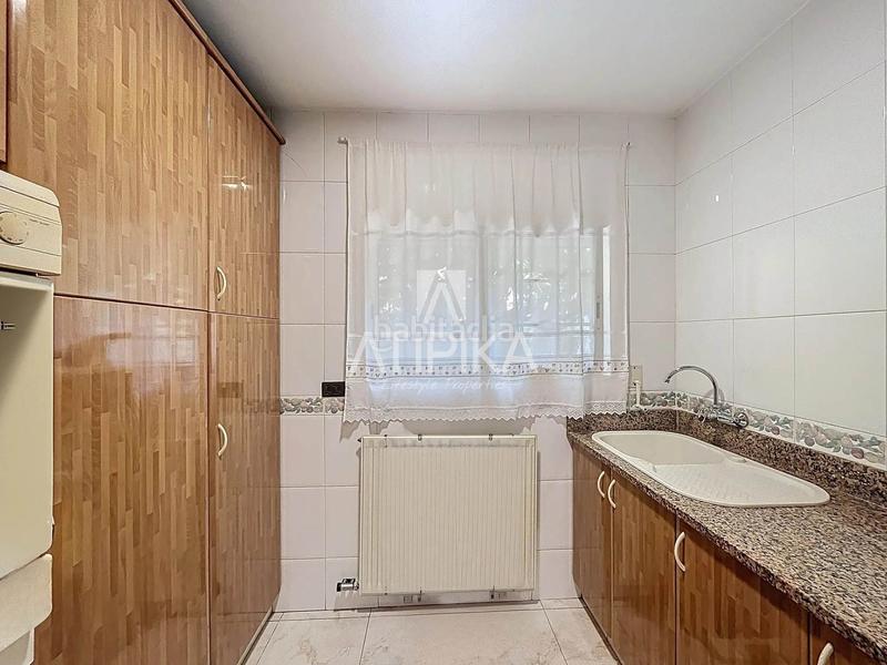 Foto 4e1a2308-32d4-4d06-b075-9457d59736c9. Appartement avec parking dans Zona Alta Premià de Mar