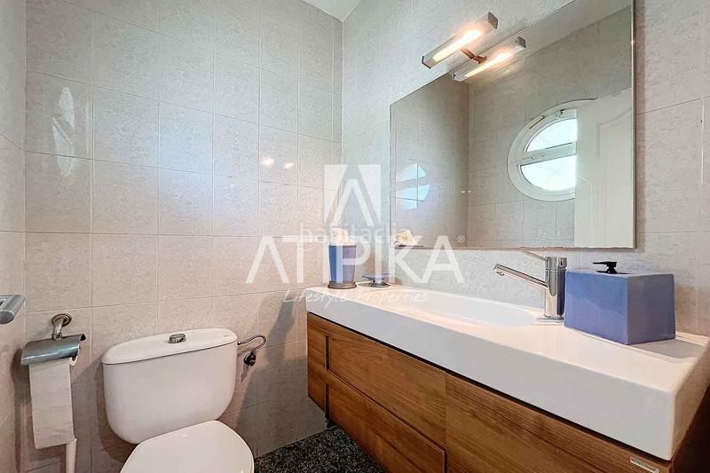 Foto 3a5f5514-db09-42c2-ab4f-f3969f37a117. Alquiler casa chalet en alquiler con piscina en Can Bou en Castelldefels