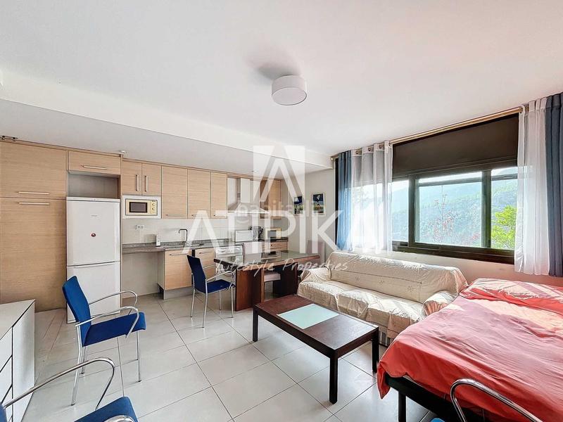 Foto afbe7523-b5d1-4080-b659-7aaefdcd0bb3. Affitto casa con riscaldamento parcheggio piscina in Castelldefels