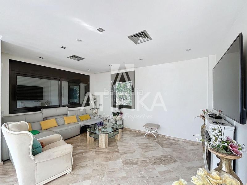 Foto cd4aaf81-b8ef-4624-a92d-4590fc04fac3. Affitto casa con riscaldamento parcheggio piscina in Castelldefels