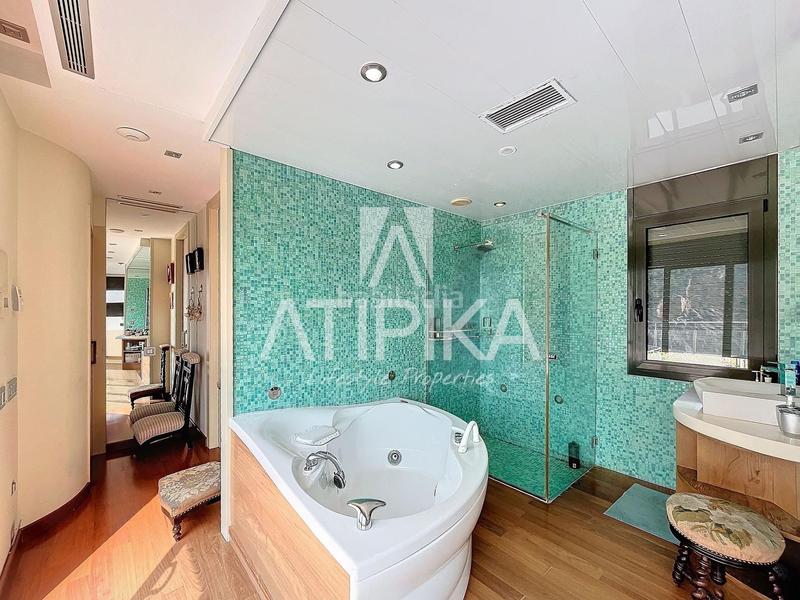 Foto 81dfe263-21d7-42d8-9271-ac4e7f419d07. Lloguer casa amb calefacció aparcament piscina a Castelldefels