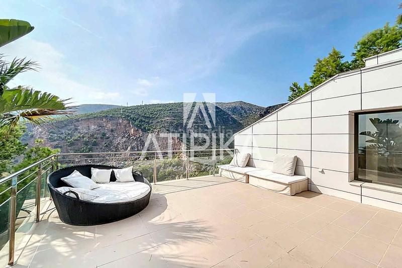 Foto 5ac8b84f-9be9-4012-af4e-f74d7a56b760. Location maison avec chauffage parking piscine dans Castelldefels