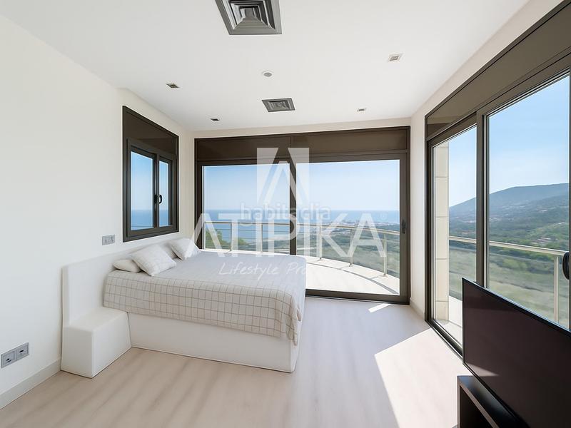 Foto b9326818-d9d3-4f3b-b3d7-24494a3dcfb7. Location maison avec chauffage parking piscine dans Castelldefels