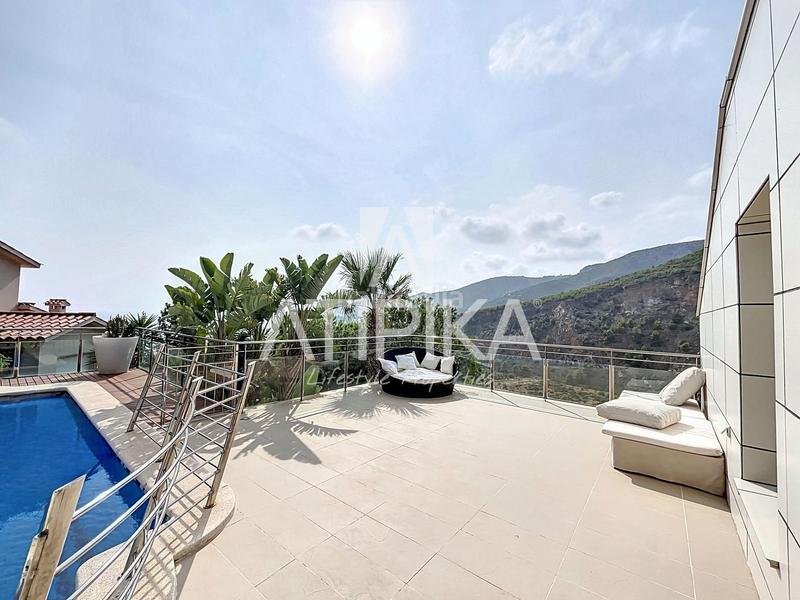 Foto dca365df-783b-4a6e-a11e-47116c03dab0. Location maison avec chauffage parking piscine dans Castelldefels