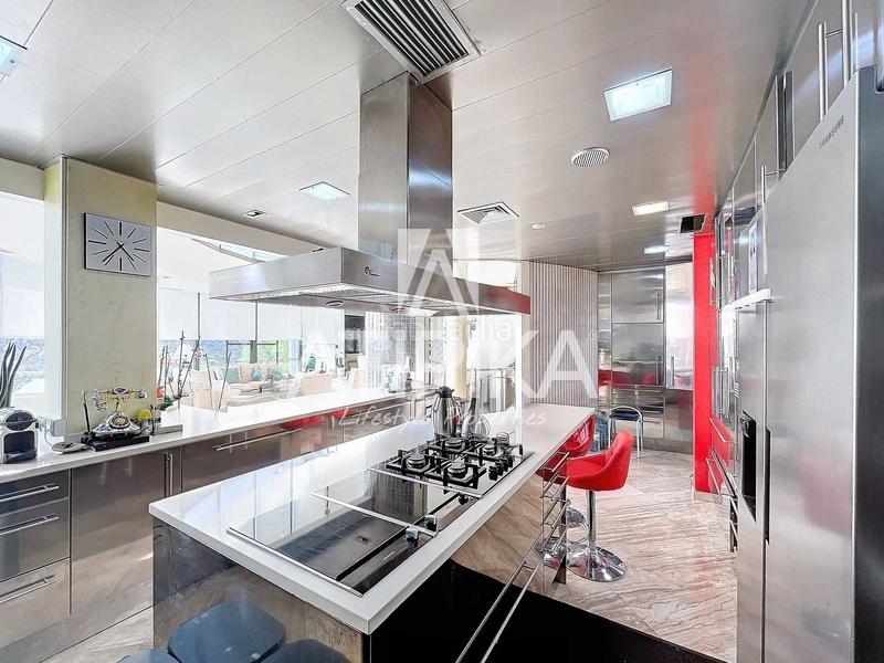 Foto 04e44a6a-0c9c-47ab-ac58-dff949f6de2f. Rent house with heating parking pool in El Poal Castelldefels