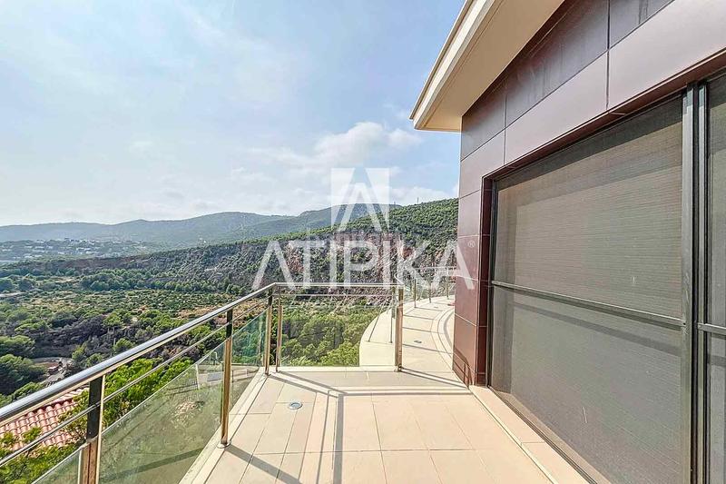 Foto 83511f38-224e-4201-b438-fafb0223e2a6. Rent house with heating parking pool in El Poal Castelldefels