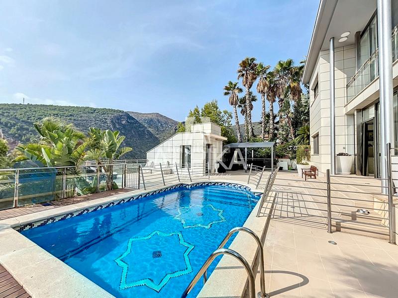 Foto c42d19bc-166a-4777-babc-a0ad62d60788. Rent house with heating parking pool in El Poal Castelldefels