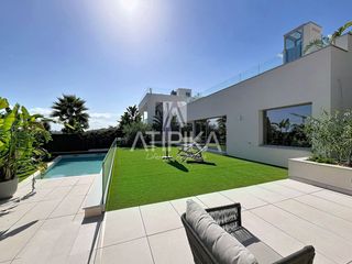 Maison  Margarida xirgu. Casa de obra nueva en venta con vistas al mar en la plana