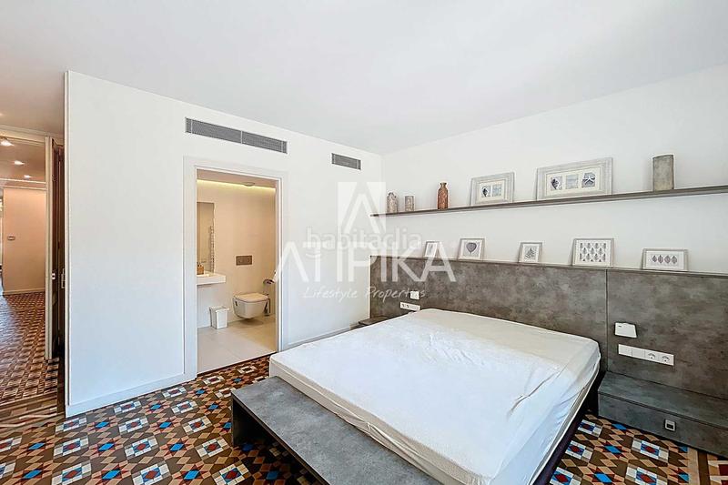 Foto 0d9efa02-88fa-4d24-b8a0-6332aac10894. Alquiler piso  en alquiler temporal junto a plaça universitat en Barcelona