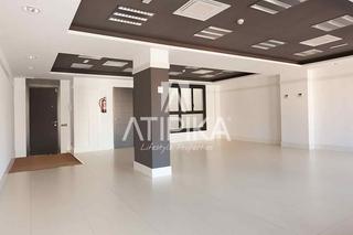 Location Bureau à Sant Ramon - Maternitat. Oficina reformada en alquiler en pleno eje comercial de les cort
