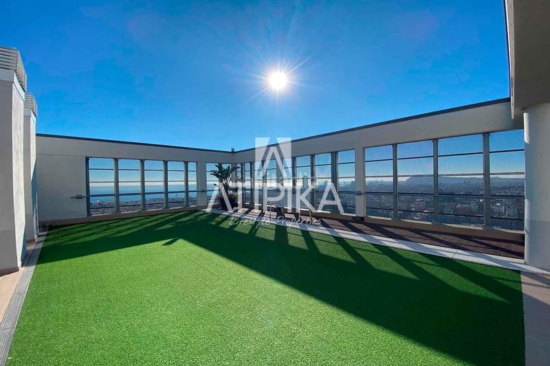 Foto 510fb4f2-2070-41f1-8cb5-493e1e601dfd. Lloguer pis amb piscina a Poblenou Barcelona