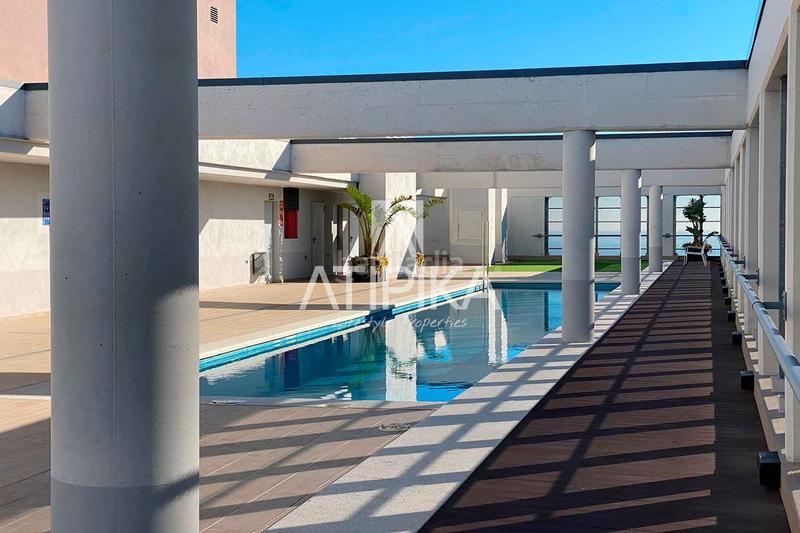 Foto 0b8130f7-70fe-4cdd-af68-0f9209009c08. Rent flat with pool in Poblenou Barcelona