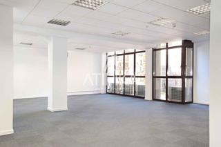 Location Bureau à Sant Antoni. Oficina reformada en alquiler junto a gran via de les corts cata