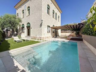 Lloguer Casa a Centre. Casa modernista en una ubicación privilegiada, recientemente ref