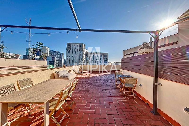 Foto 485e71ad-7754-4699-8c80-0d93777099d8. Location attique dans St. Pere - Sta. Caterina - El Born Barcelona