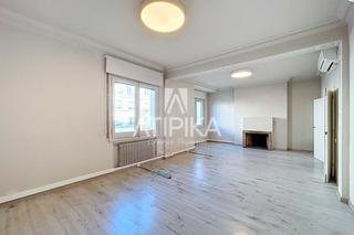 Miete Büro in Sant Gervasi - Galvany. Oficina clásica reformada junto a la calle tuset
