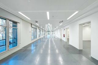 Lloguer Oficina a L´Antiga Esquerra de l´Eixample. Excelente oficina en alquiler en avinguda diagonal