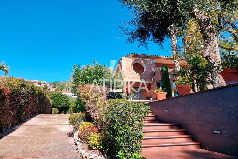 Foto 54d111c2-8c0b-4e07-80b5-2f5d34c776b5. Maison avec chauffage dans Teià