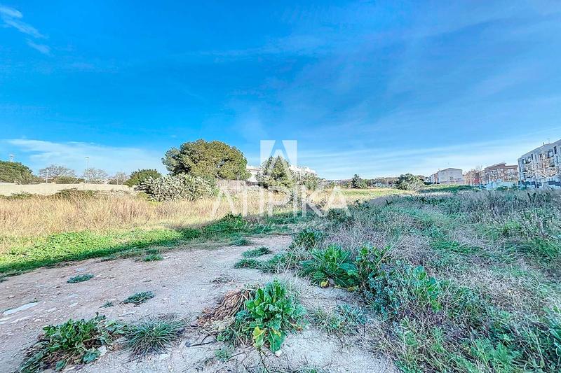 Foto 79748c24-7a54-4c5c-a71c-0799adab4df1. Terreno residencial terreno en venta en la collada en Vilanova i la Geltrú