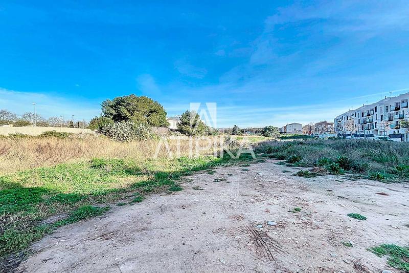 Foto 93e551b0-c2cf-4040-966f-8fc5250c131e. Terreno residencial terreno en venta en la collada en Vilanova i la Geltrú
