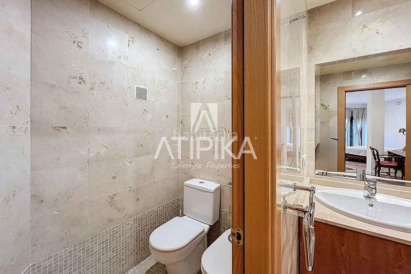 Foto deb36a6b-9cb1-447a-8ac1-0509cfb87843. Miete büro in Dreta de l´Eixample Barcelona