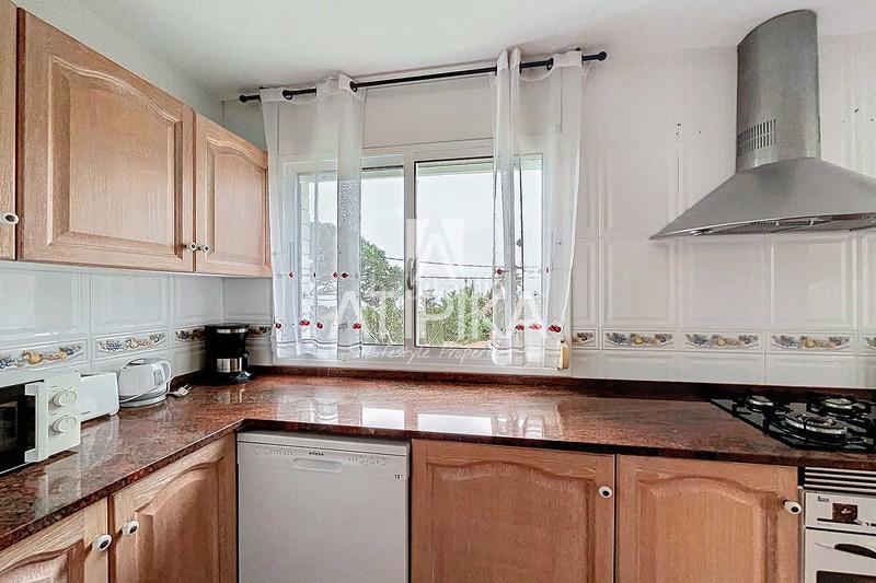 Foto 592ed151-c0f4-475e-9281-f9b7d6191206. Haus mit heizung pool in Montgoda Lloret de Mar