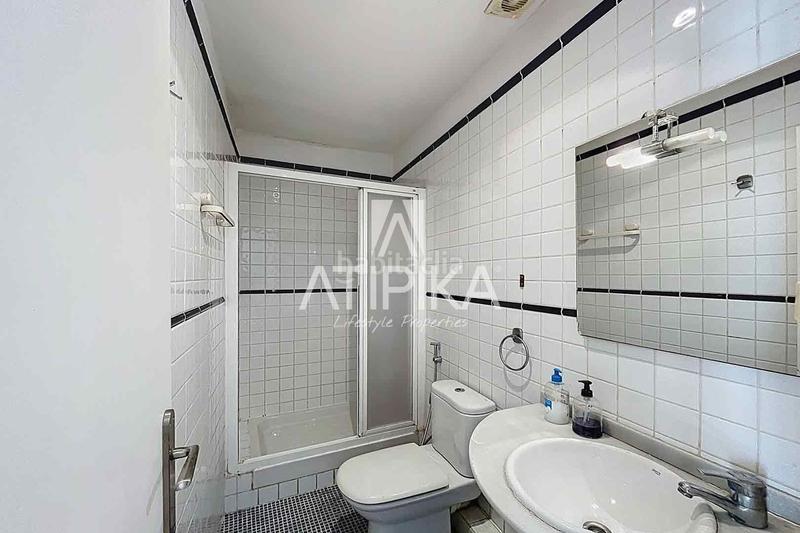 Foto 0b46eebb-5083-4ce5-ba3d-902ed0a8984e. Appartement dans Raval Barcelona