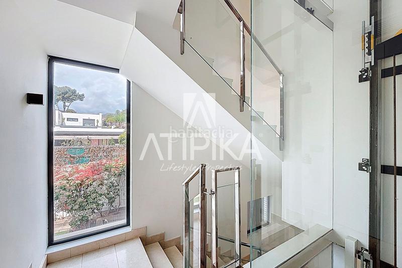 Foto 652006b7-bb2e-4863-a9fd-ab016edf1e7c. Alquiler casa  independiente con piscina en Montmar bajo en Castelldefels