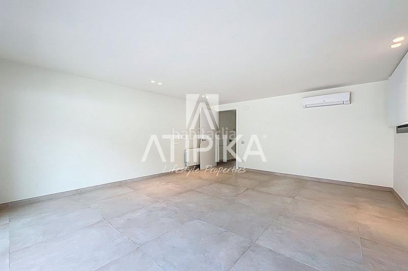 Foto a0dc790b-8a28-4c2a-846d-d135bf2d76db. Location maison avec chauffage parking piscine dans Castelldefels