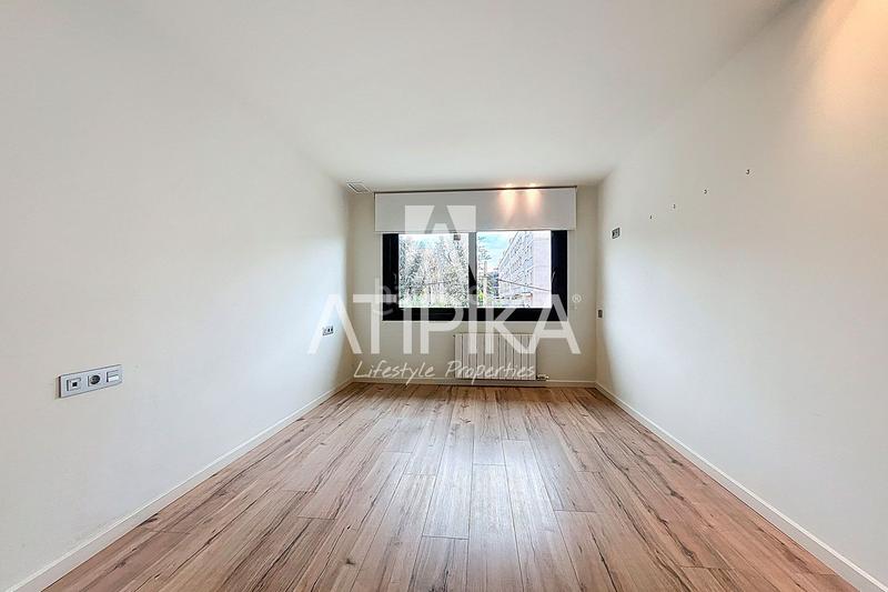 Foto 01f4751c-5518-495b-8191-04f52e6c6b6c. Rent house with heating parking pool in Montmar Castelldefels