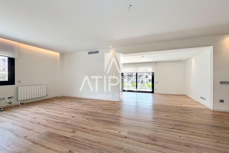 Foto 851358e1-1f92-4924-ace0-84936ec67b91. Rent house with heating parking pool in Montmar Castelldefels