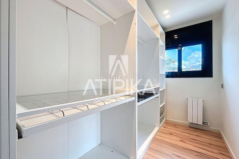 Foto cf6fad0e-0aa9-43d5-b346-6c20ce219d38. Rent house with heating parking pool in Montmar Castelldefels