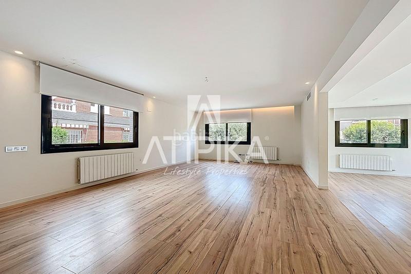 Foto d34cd502-6a61-4998-908a-2eb669e048fb. Rent house with heating parking pool in Montmar Castelldefels