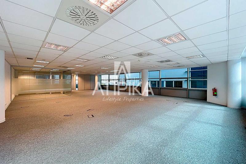 Foto d179228b-6c6c-4c0e-a44a-ec26d92f6e54. Miete büro in El Remei Badalona