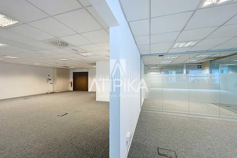 Foto 755c826e-d192-438b-a6a6-41a3f5b9abc7. Rent office space in El Remei Badalona