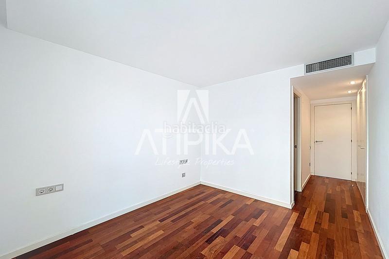 Foto 20d1658a-d151-4a35-bf05-1486c3da1921. Appartement avec parking dans Barceloneta Barcelona