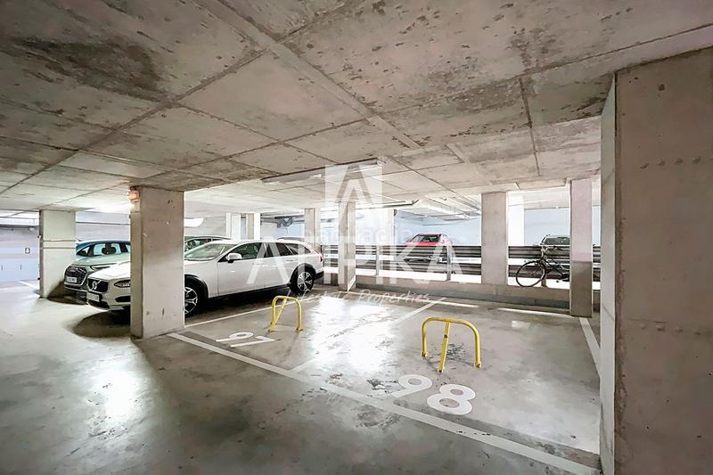 Foto 6d3d54c6-c619-4db0-9ed9-4def1e7eee9f. Appartement avec parking dans Barceloneta Barcelona