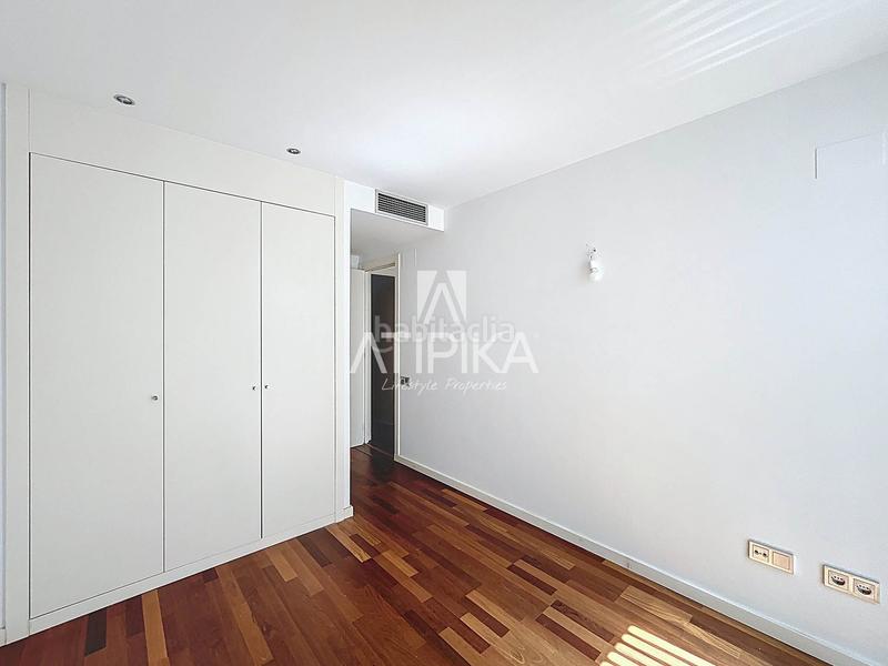 Foto 84ed495b-6f21-48a2-995a-25a9268cda40. Appartement avec parking dans Barceloneta Barcelona