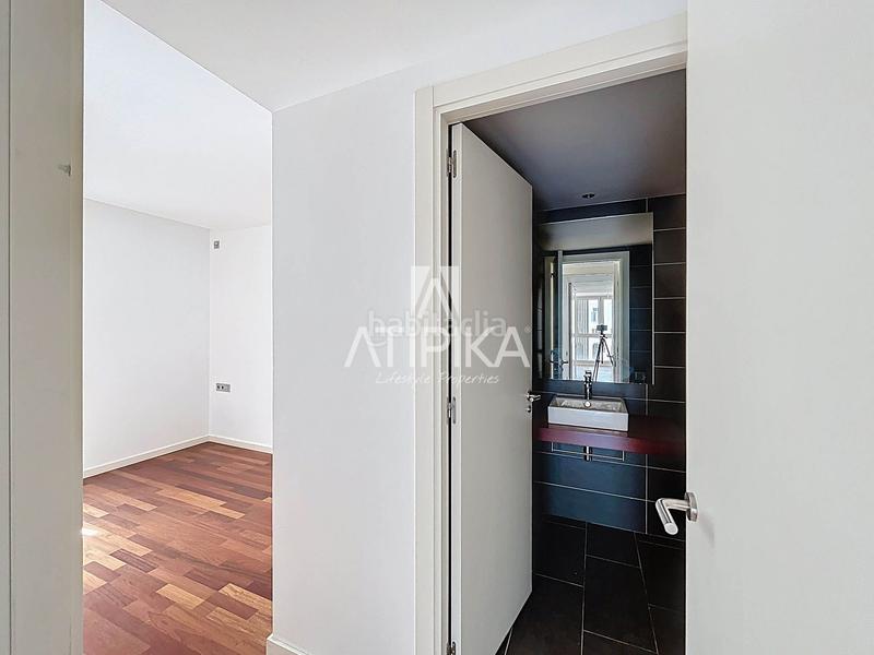 Foto ed9d6461-53f9-4288-8534-6d3e3524c8f2. Appartement avec parking dans Barceloneta Barcelona