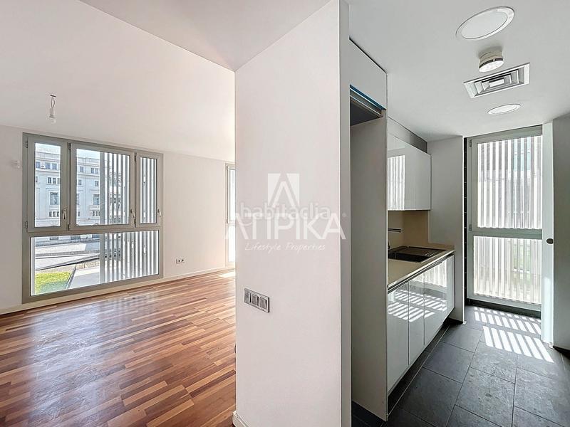 Foto f662e606-a2a4-43c8-8a28-c5a053b4a5ab. Appartement avec parking dans Barceloneta Barcelona