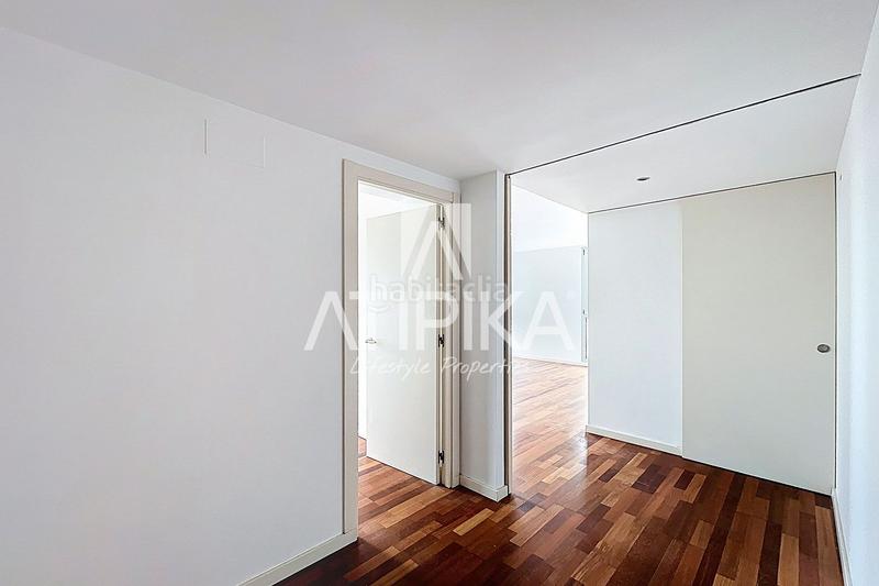 Foto 02972aa4-30f7-4786-b699-99dd0b6870c3. Appartement avec parking dans Barceloneta Barcelona