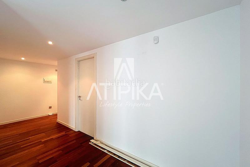 Foto 4c68dbce-887a-4a7d-9d08-27bf32867493. Appartement avec parking dans Barceloneta Barcelona