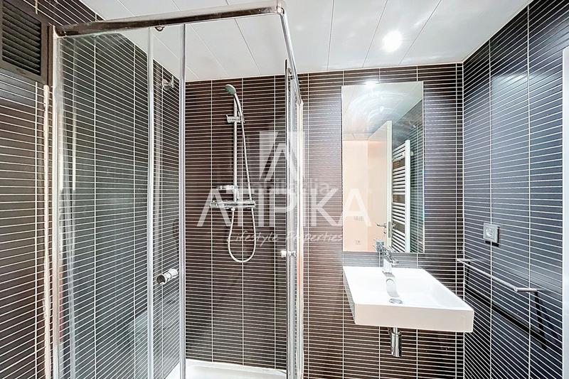 Foto 567fd3d6-3791-40de-b216-25ac2c06a42d. Appartement avec parking dans Barceloneta Barcelona