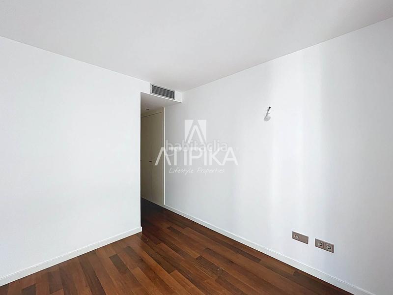 Foto 7a2e17ed-e646-423b-b26e-860e56476c48. Appartement avec parking dans Barceloneta Barcelona