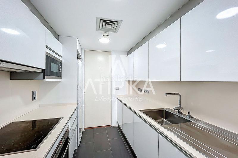 Foto a0aab6ce-aae6-47c1-bd76-ea717dc4dae0. Appartement avec parking dans Barceloneta Barcelona