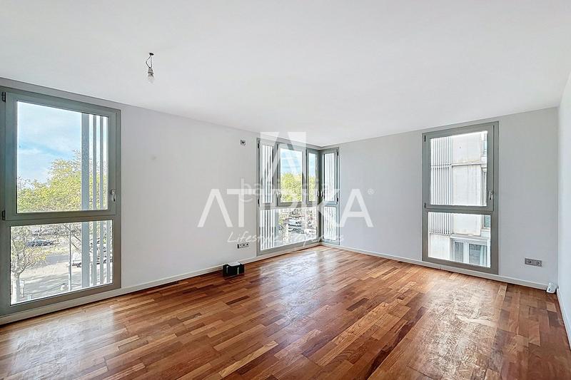 Foto cbd3ace5-3811-4101-96dc-a04d5122f6a9. Appartement avec parking dans Barceloneta Barcelona