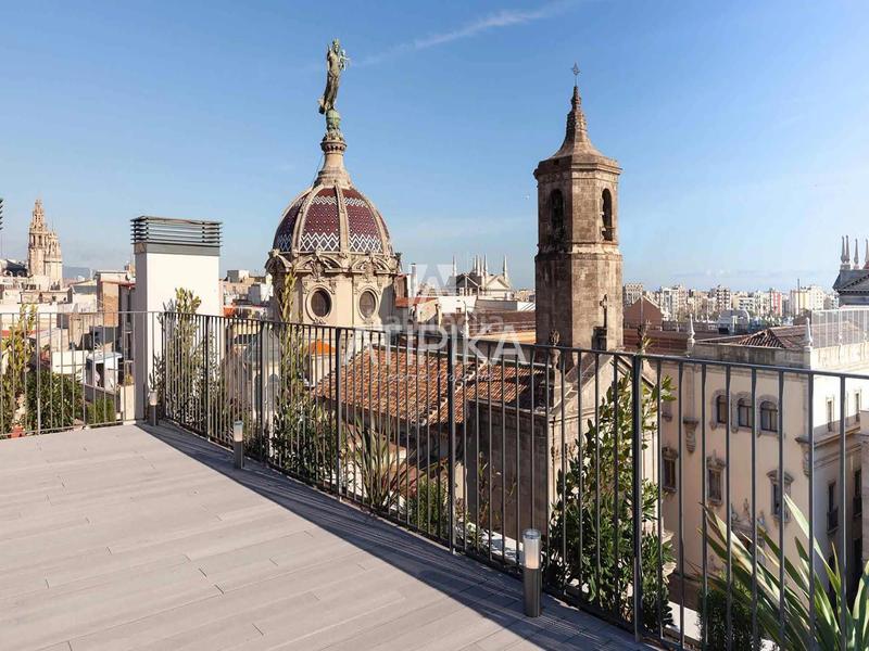 Foto 523b51ac-6506-41ed-b8cb-4d07cb9bb19d. Alquiler piso soleado ático con piscina privada en alquiler temporal en Barcelona