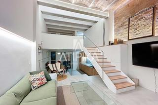 Miete Zweistöckige Wohnung in El Poble Sec - Parc de Montjuïc. Moderno duplex en alquiler temporal en poble sec