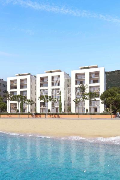 Foto 59250021-a63d-4010-afdf-df0f4397fa13. Dachwohnung mit heizung pool in Centre-Platja Platja d´Aro