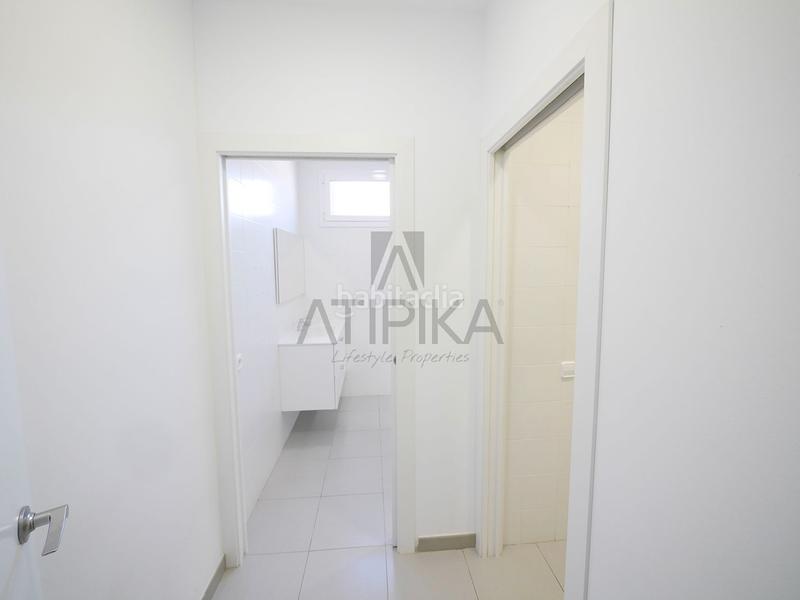 Foto d231ac3e-de60-40b2-9ba8-5e9a8ac61c64. Location bureau dans Barri de les Corts Barcelona